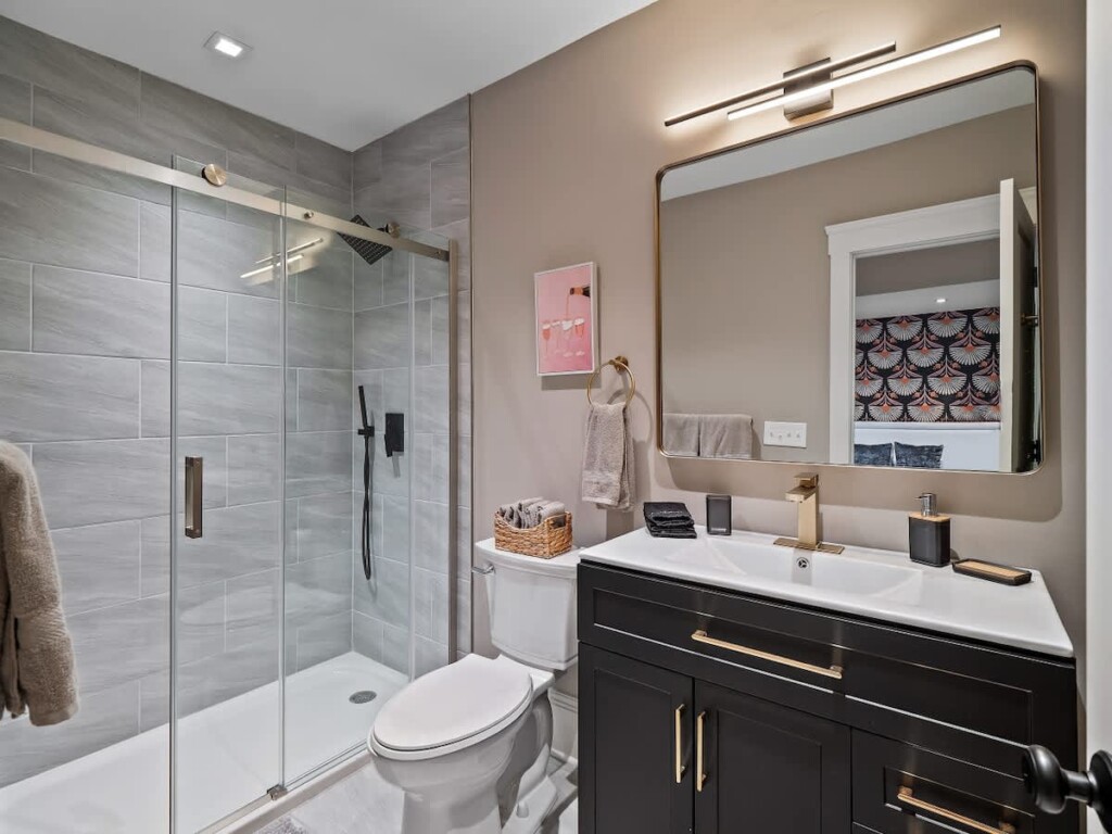 7836d418 fef3 41 L3e7G 1