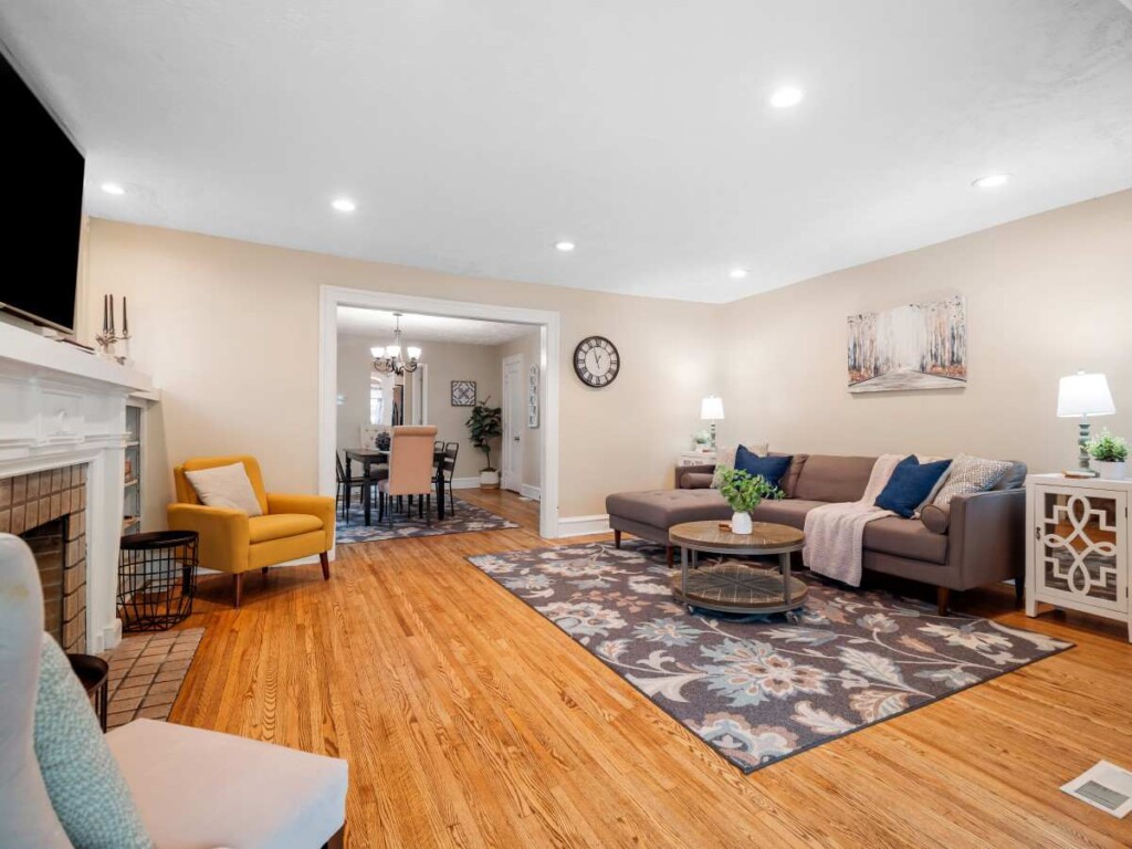 78ba8f5c c0ce 4f EqC8