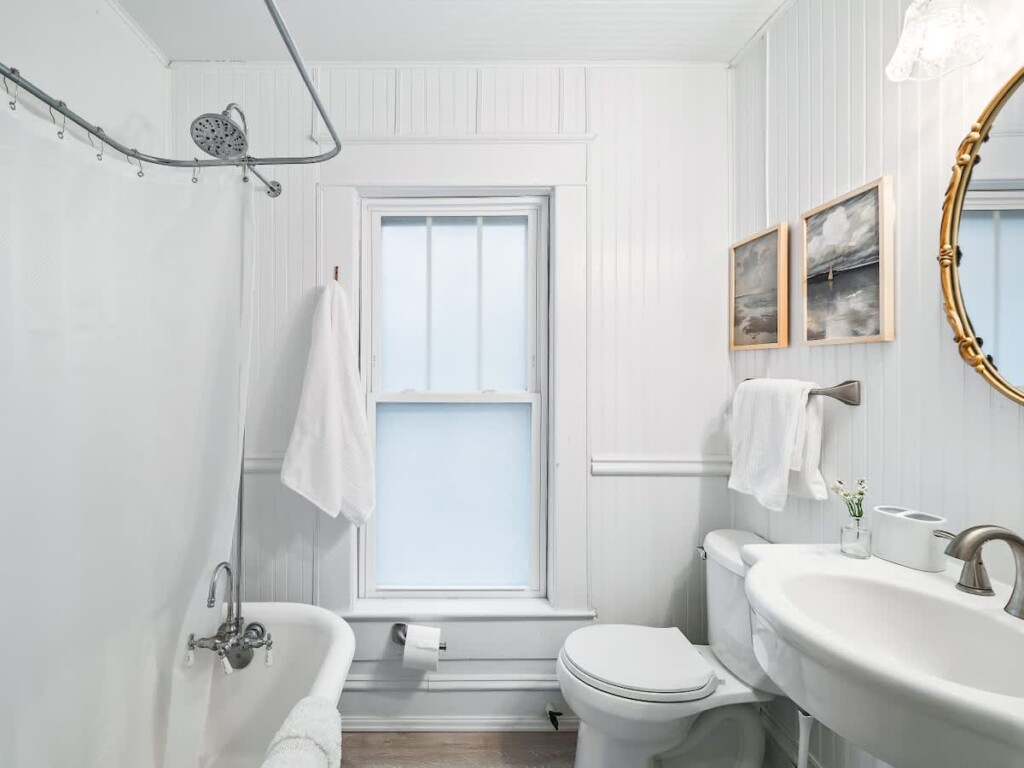 7aceb541 5ed2 45 Nxj3c