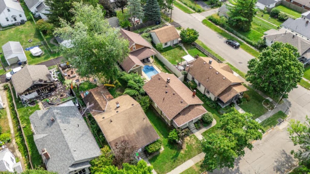 7b4ea1bb 347a 41 QPw2r