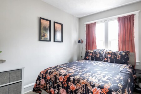 7d3fe953 a691 4b EzziV 1