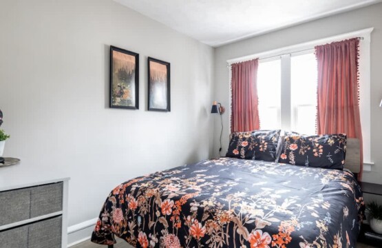 7d3fe953 a691 4b EzziV