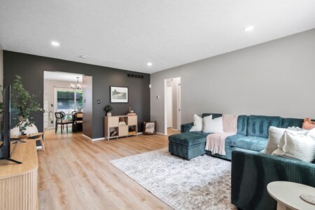 7e5c80f2 d3b9 45 YMWED