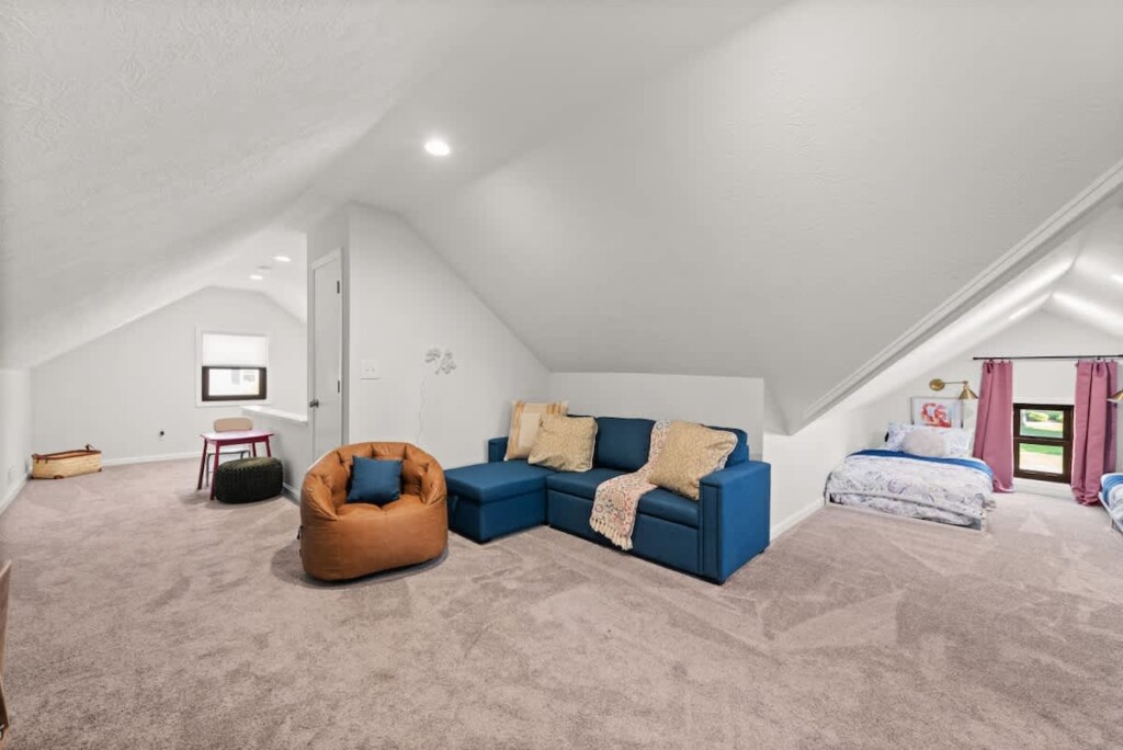 83f7059c e61b 44 Oe3b9 1