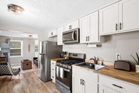 852a1df6 878d 4c wU8 O