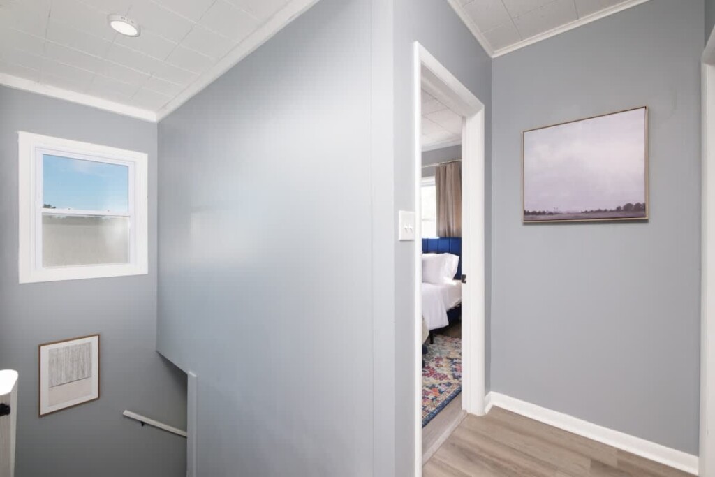 8602c3a6 0b67 43 E ZVL