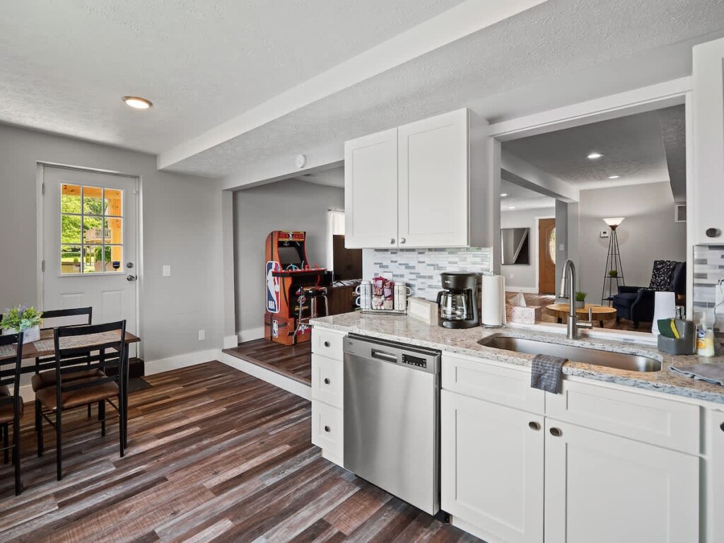 88df00d0 8d94 47 c3 Xn