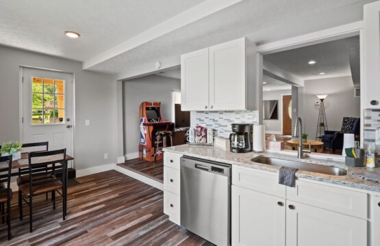 88df00d0 8d94 47 c3 Xn