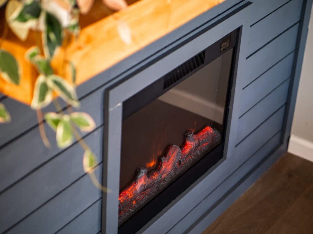 892e89eb 6ad8 42 bNj A