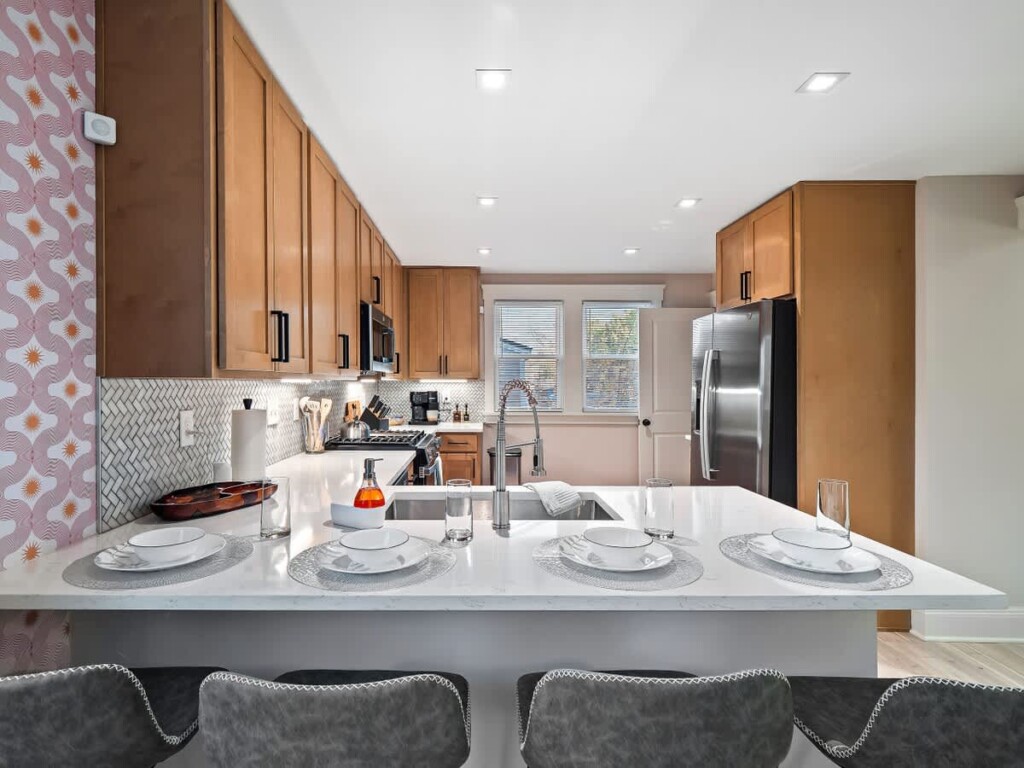 89591566 b028 43 S8MTj