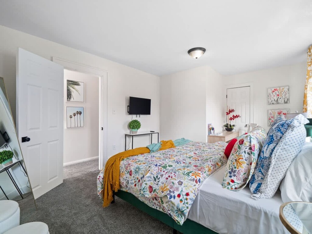 89e74543 e457 4b h WtU