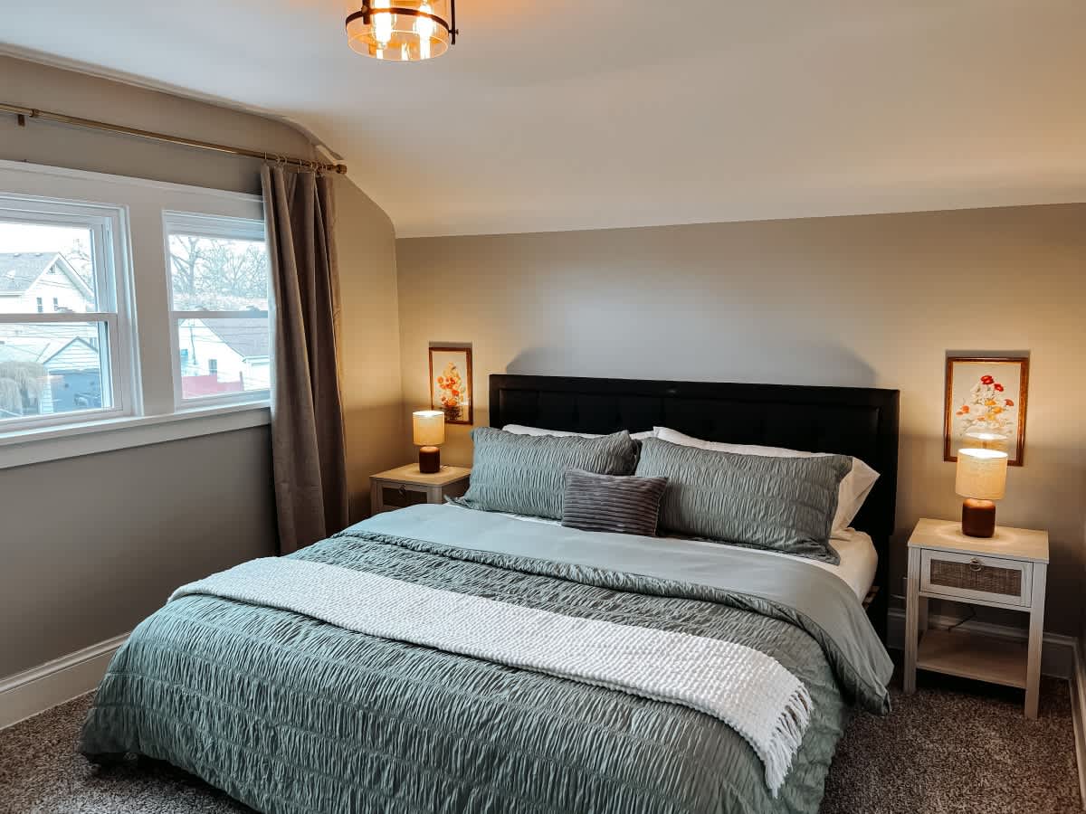 8aabcfe3 feeb 43 lPb5W