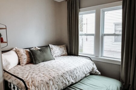 8ca9cf1e 15bc 4e yCrwy