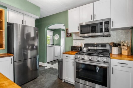 90a3f123 e43f 40 xEl9j