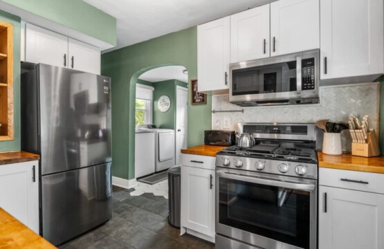 90a3f123 e43f 40 xEl9j