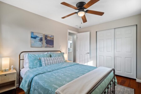 92f7f0b9 994b 43 JzLV 1