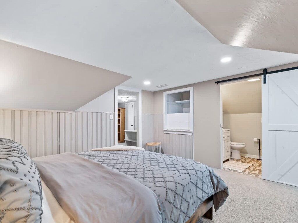 933c50ff ae6f 43 aIGZw