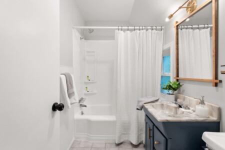 95a918c2 526e 4a wjkAa