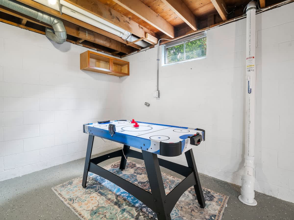 960d970a 0213 4e S1Mht