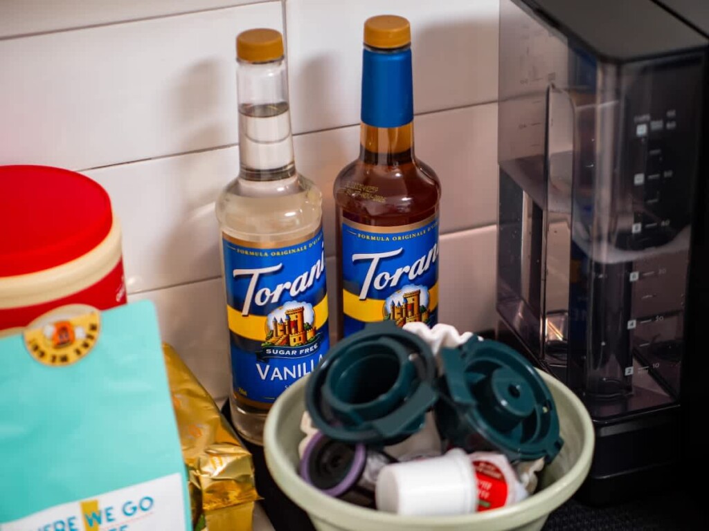 9650cb10 44bd 4c ObCsX