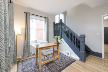 97488232 b39f 42 IySwa