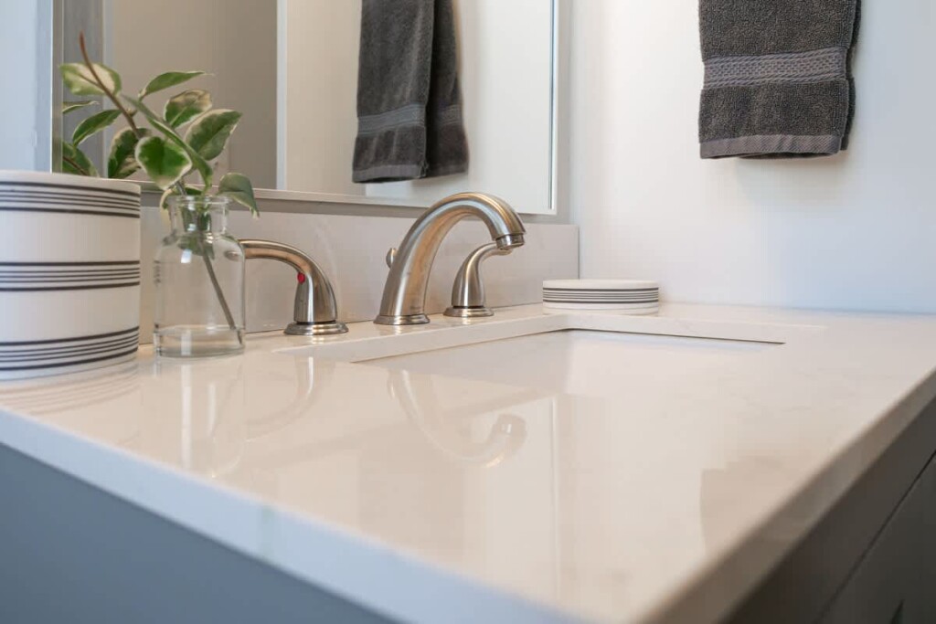 97c5858d bd7b 4c aI6E8 1