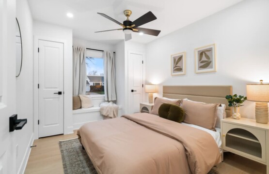 9839e2e1 17f2 4e RTJ9q