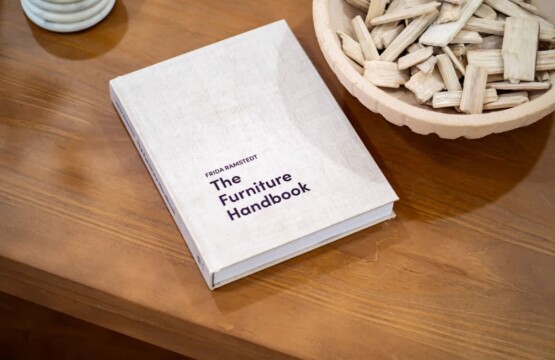 98a5205f 1662 4b cWrjj