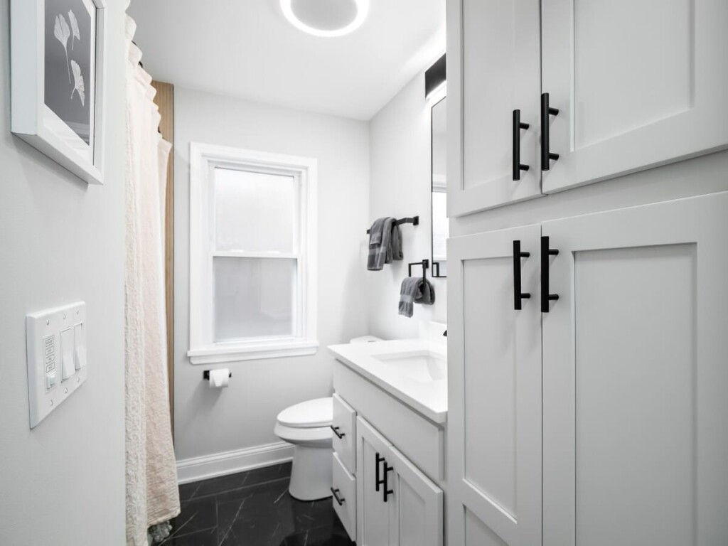 9a5a1596 9046 4f xP35e