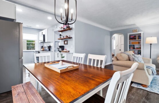 9b303b34 5b28 48 WwQUc