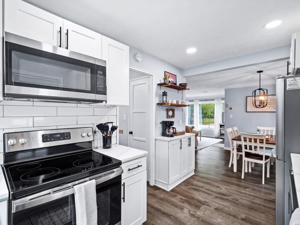 9e4483d5 4e34 44 nPQOX