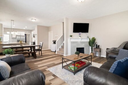 9f1999e1 c609 44 qOSre