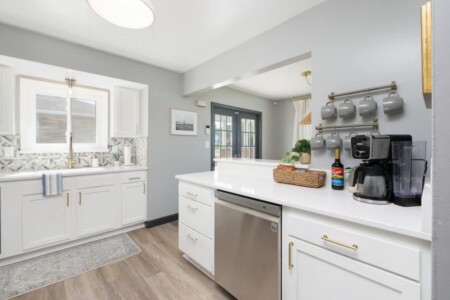 9f963146 f4f2 42 QgVlB