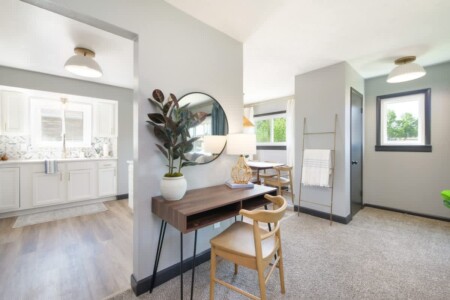 a02f58bc 62f5 4f IGKYD