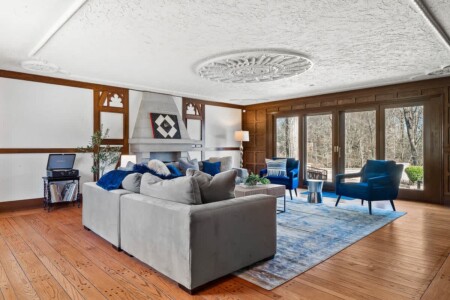 a0a4c38a e420 4b nmRRR 1