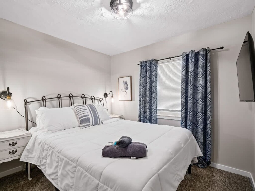 a2ce3dc8 6401 40 BrFgb