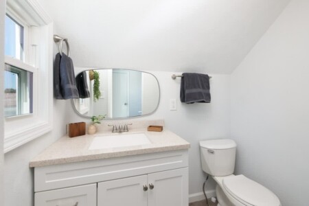 a3b4ef98 79b6 4e YvOH2