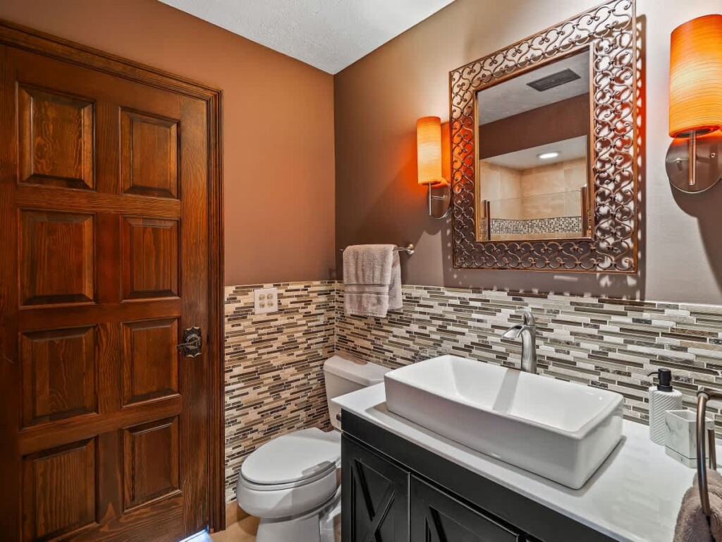 a3def388 f9a2 47 cqR6k