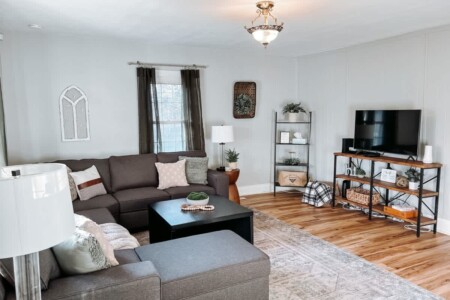 a928443e b777 48 0rXFy