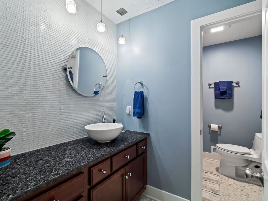 a96269ec 0adb 4c x20 N