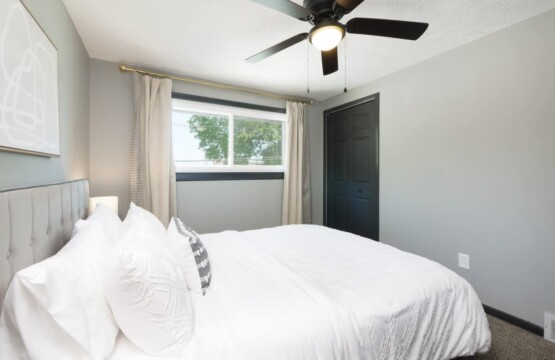 a99cf679 6b8e 49 cqSSn