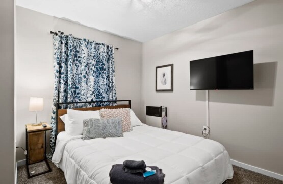 ab82f266 0846 4e 4GAg1