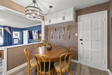 acujpckrqsgxuyofhvav