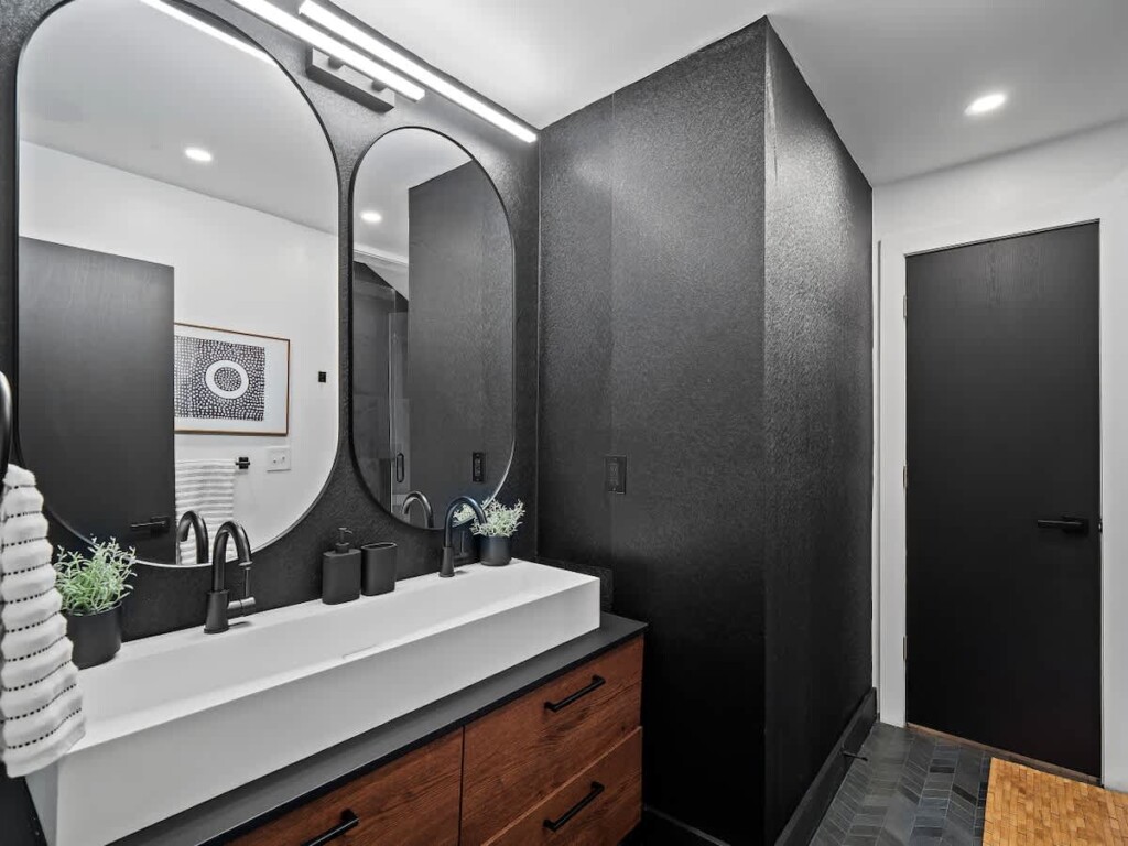 ada32380 da6b 4a IBzSG