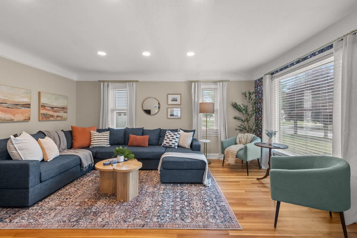 af5fa06f 2a5b 4b Rs3UF.jpg