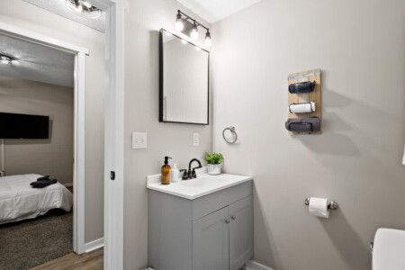 b3e52480 bde5 43 bSXEq