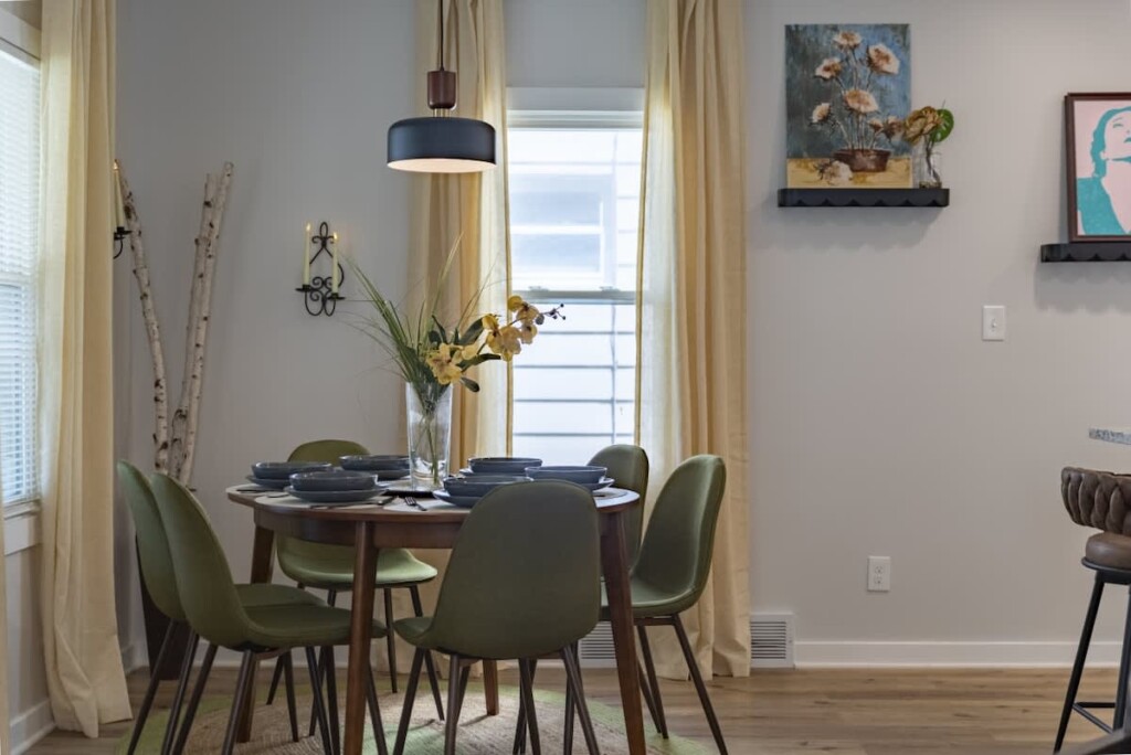 b563594f 2446 4b AfJjg