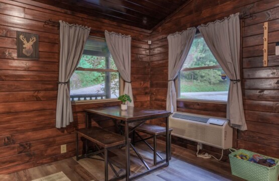 b5ece296 e327 41 3lKEa 1