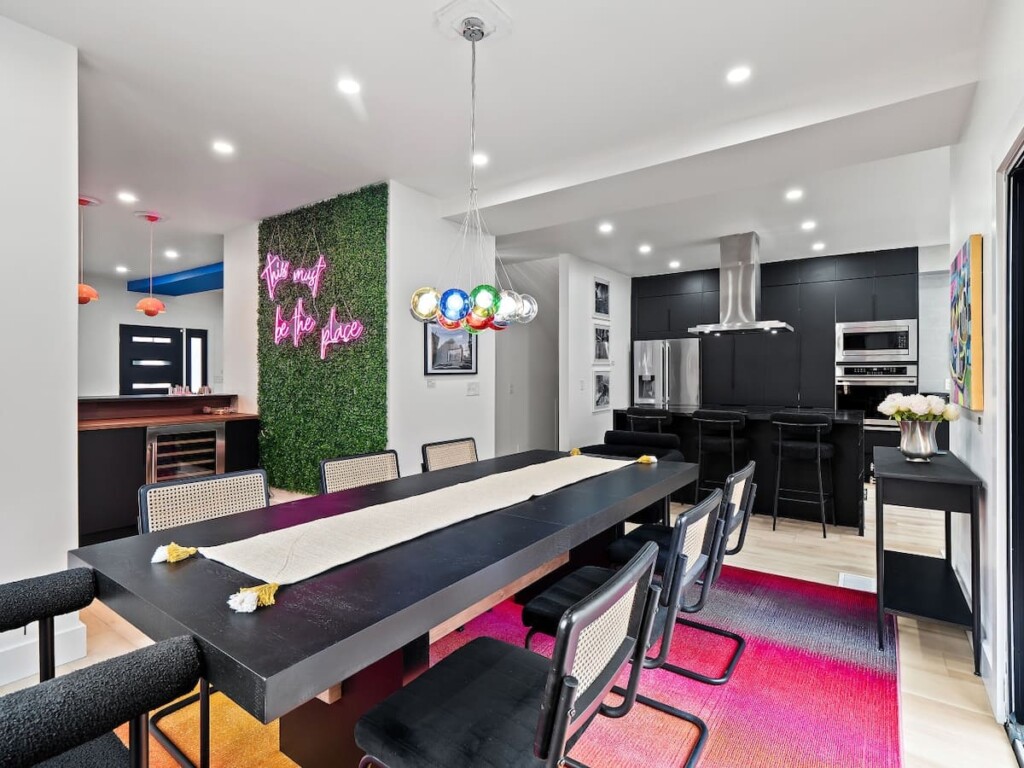 b6abe32d 74b2 4d TDtJ4 1