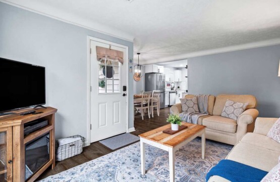 b8008d3a b849 4a xywIR